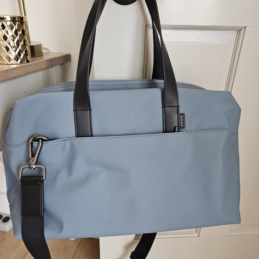 Away Coast Blue The Everywhere Bag